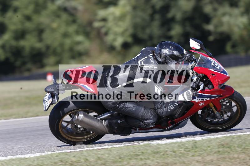 Archiv-2025/49 26.08.2025 Cornu Master School ADR/blau-bleu/6